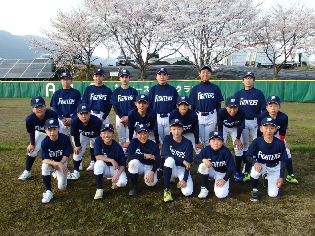 ４月6日に京都嵯峨野ボーイズ　45期生 18名の選手を迎え入団式を開催しました。 選手の皆さんおめでとうございます！ ※開催場所：アイアイリゾート