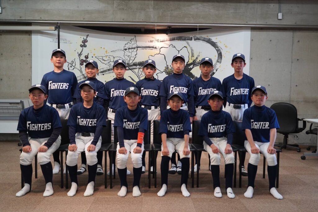 ４月12日に京都嵯峨野ボーイズ　46期生 13名の選手を迎え入団式を開催しました。 選手の皆さんおめでとうございます！ ※開催場所：アイアイリゾート
